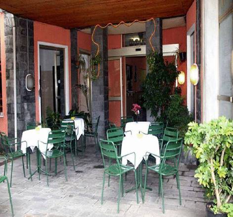 Hotel Vittoria, Genoa
