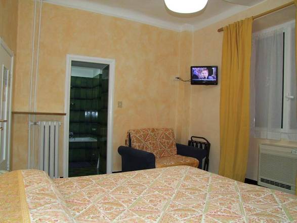 Hotel Agnello d'Oro Genova, Genoa
