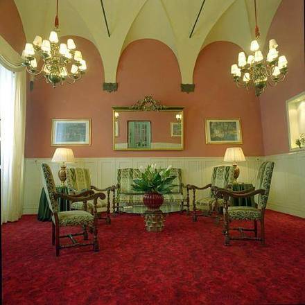 Hotel Universo, Lucca