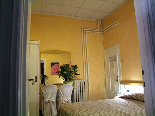 Hotel Agnello d'Oro Genova, Genoa