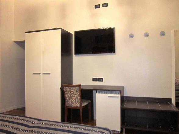 Albergo Acquaverde, Genoa