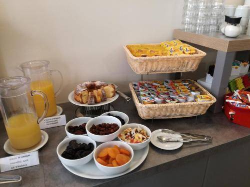 Hotel Cairoli, Genoa
