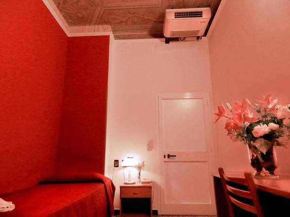 Albergo Acquaverde, Genoa