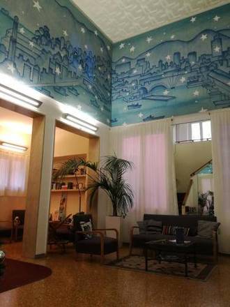Hotel Cairoli, Genoa