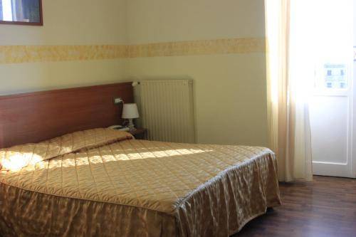 Hotel Bellevue, Genoa