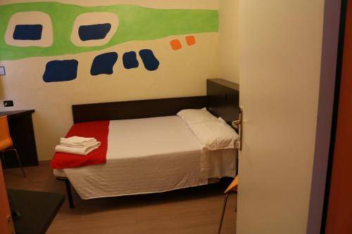 Hotel Cairoli, Genoa