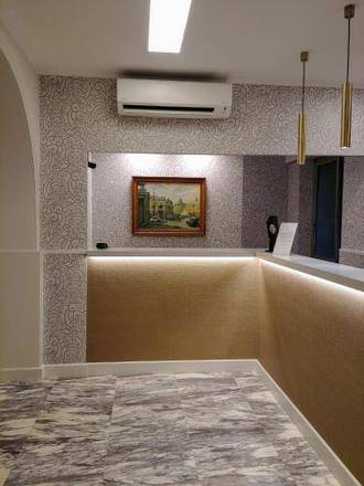Hotel Vittoria, Genoa