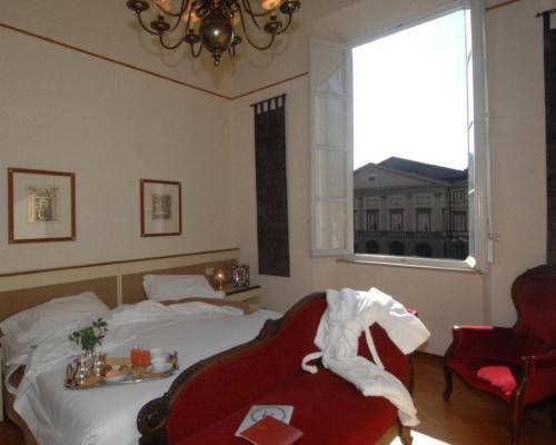 Hotel Universo, Lucca