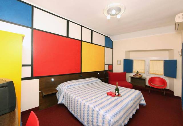 Hotel Cairoli, Genoa
