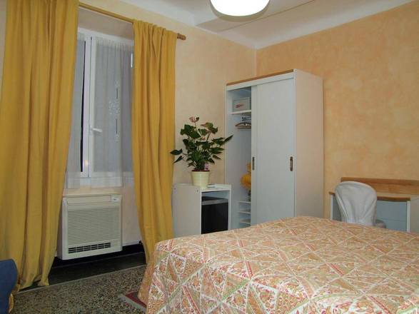 Hotel Agnello d'Oro Genova, Genoa