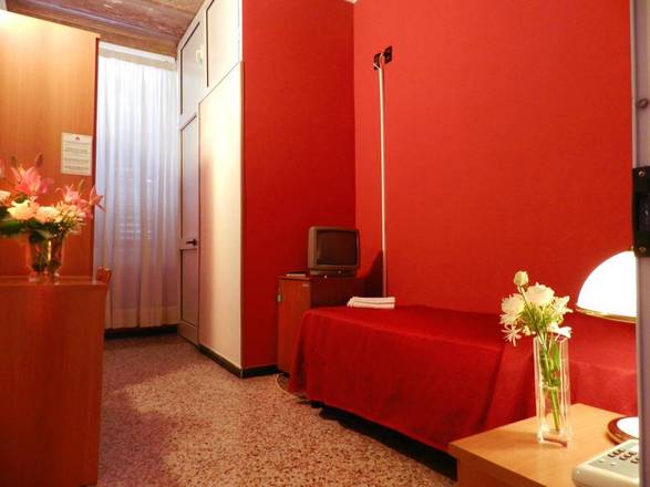 Albergo Acquaverde, Genoa